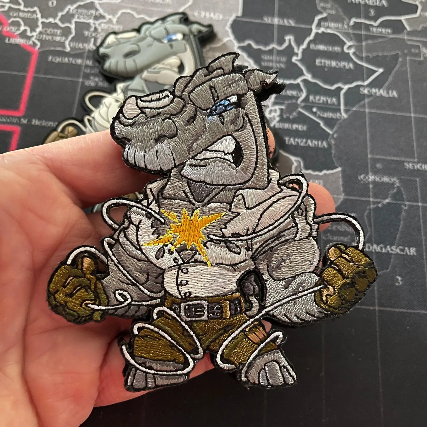 C.R.O.W. RHINO PATCHLAB.DE
