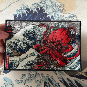 GREAT WAVE #4 KRAKEN PATCHLAB.DE
