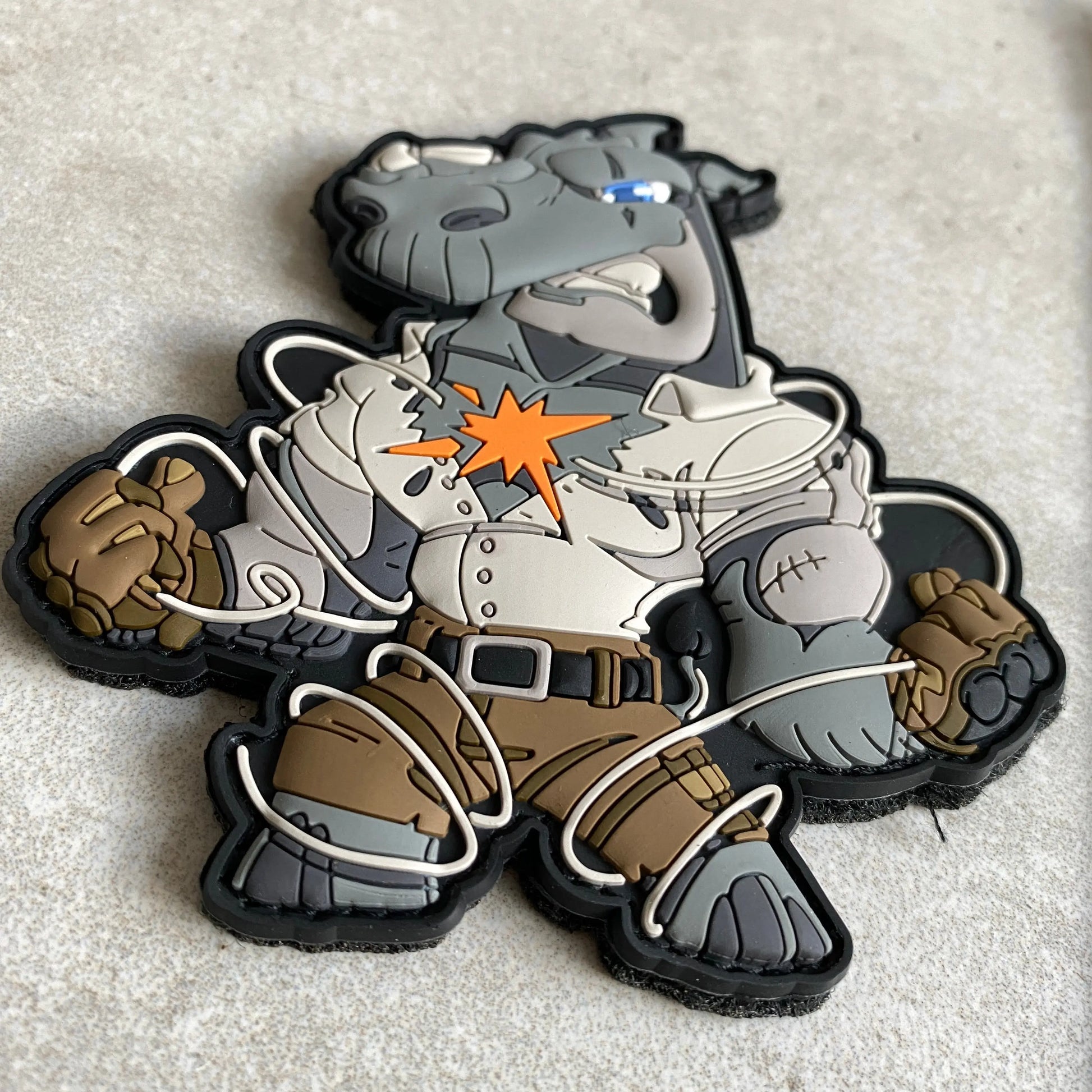 C.R.O.W. RHINO PATCHLAB.DE